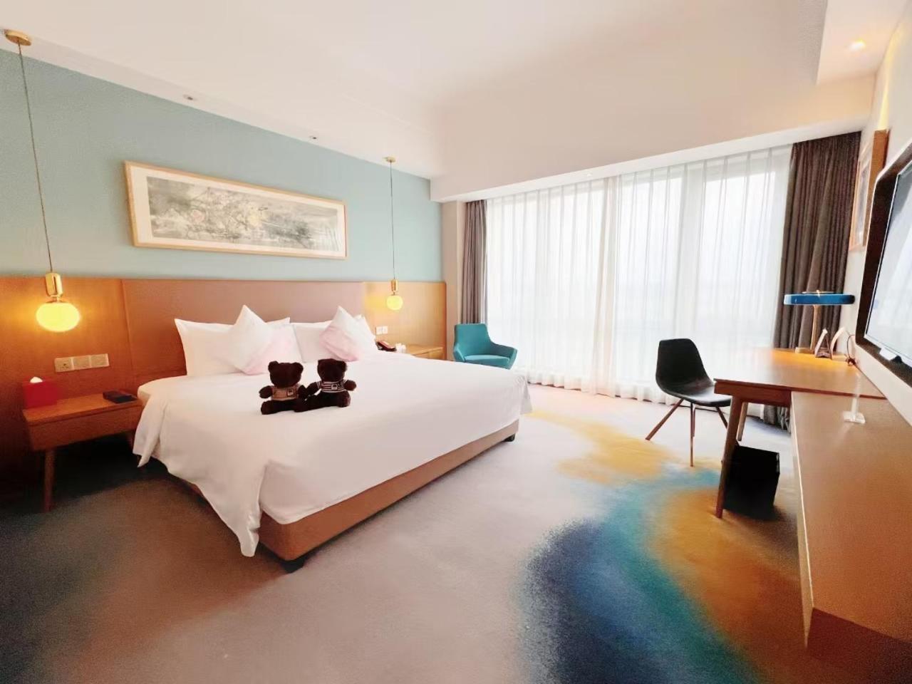 Hotel Artels Collection Lingang 4*